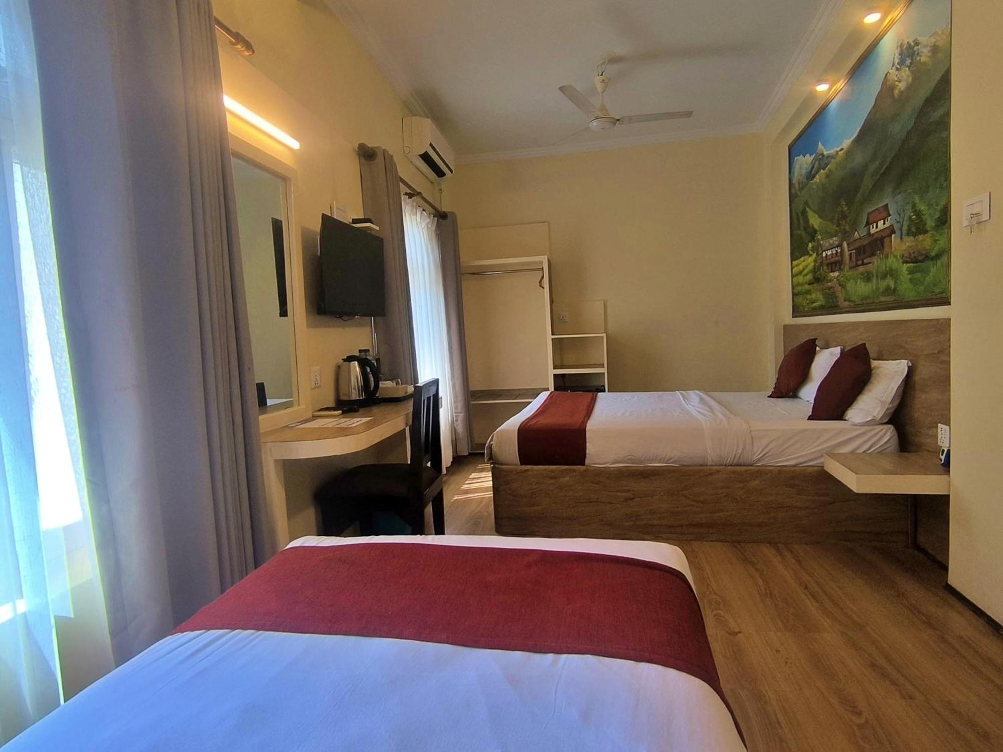 Hotel Peaceland Lumbini מראה חיצוני תמונה