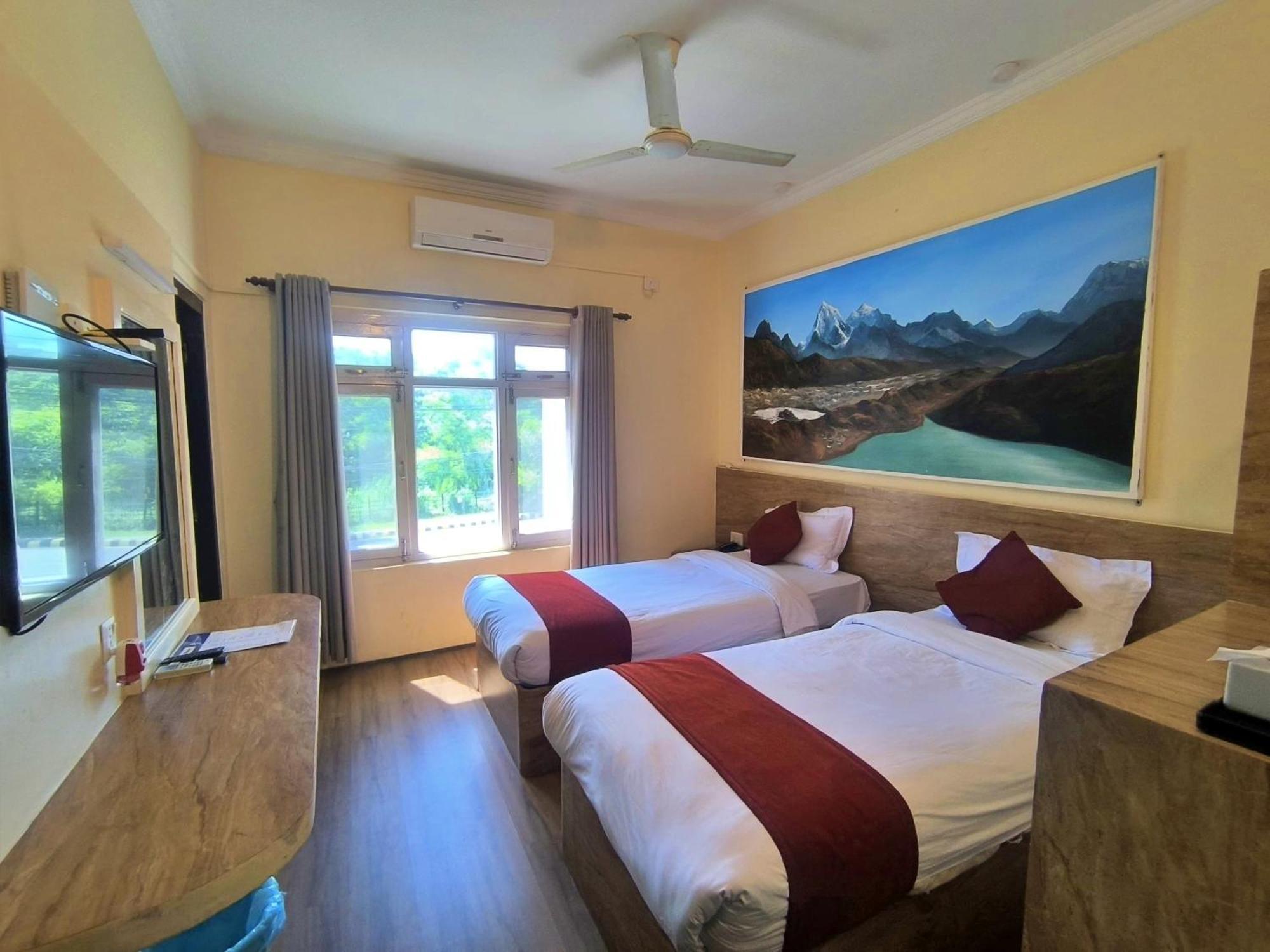 Hotel Peaceland Lumbini מראה חיצוני תמונה